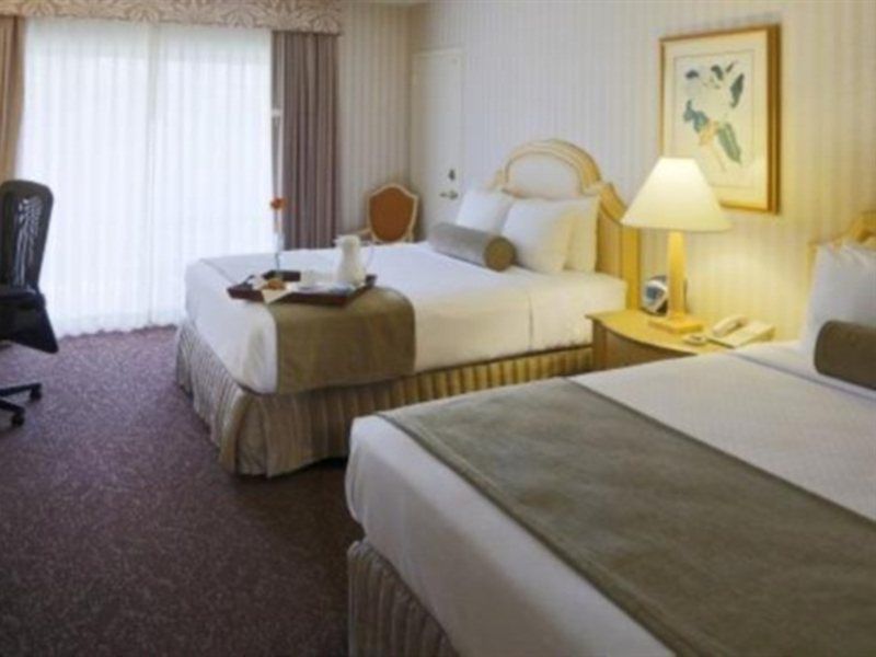 Crowne Plaza Mission Valley By Ihg 4*